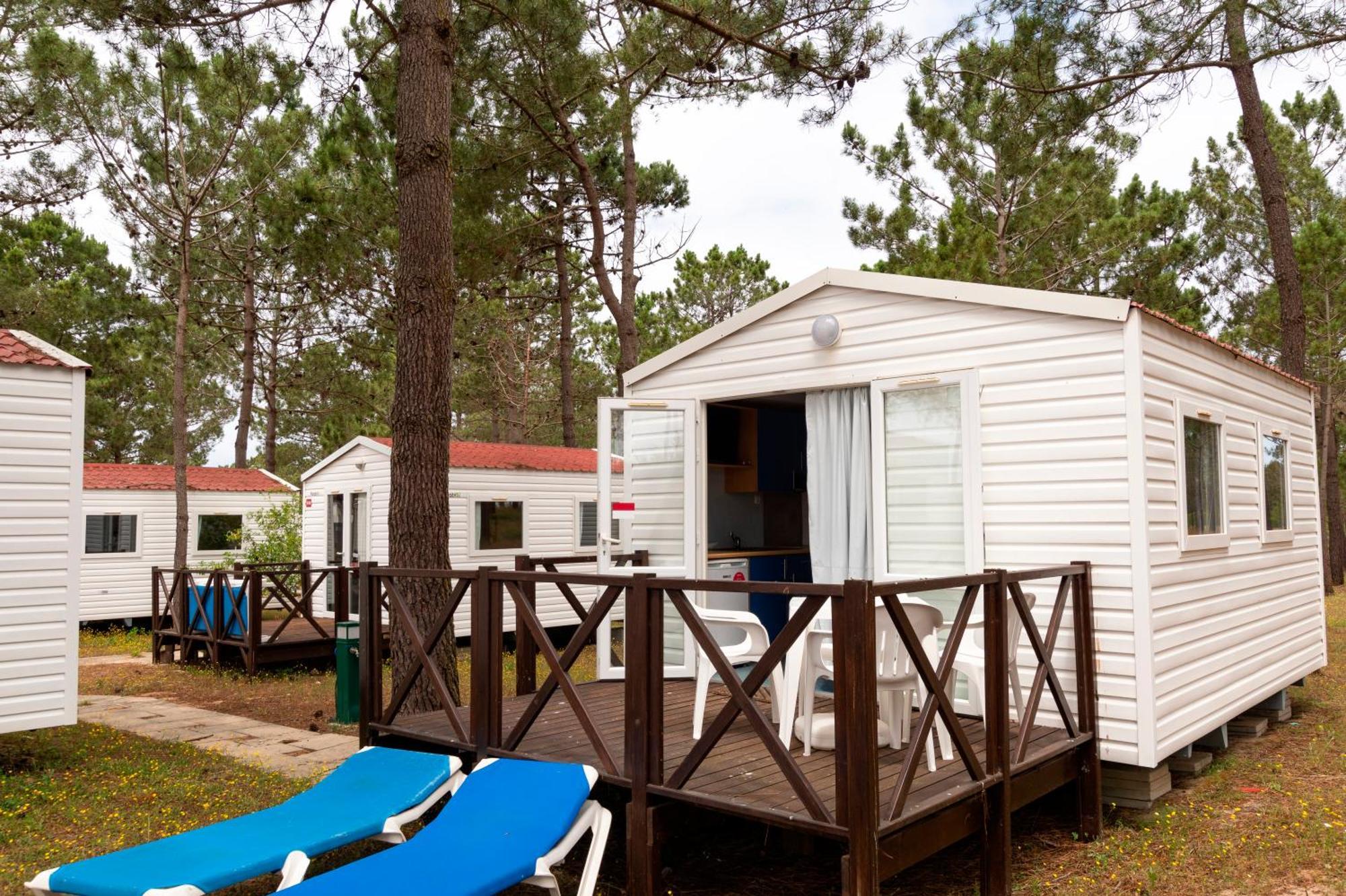 Parque De Campismo Orbitur Sitava Milfontes Hotel Malhadinhas Buitenkant foto