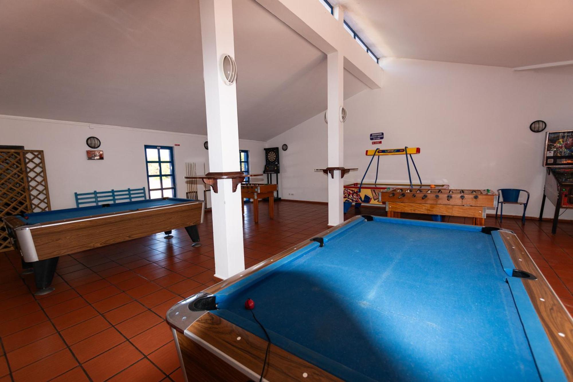 Parque De Campismo Orbitur Sitava Milfontes Hotel Malhadinhas Buitenkant foto