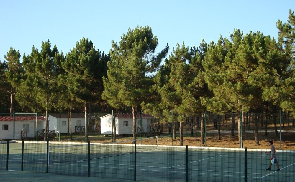 Parque De Campismo Orbitur Sitava Milfontes Hotel Malhadinhas Buitenkant foto