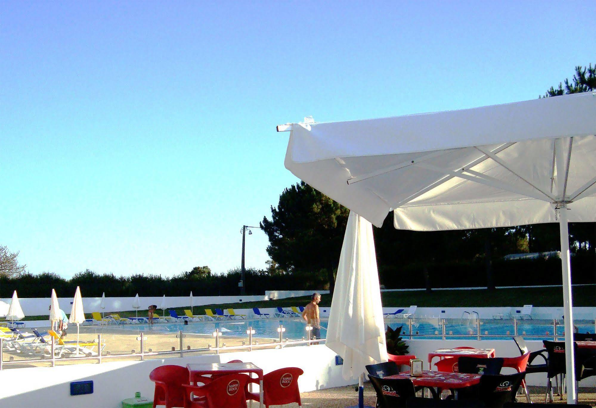 Parque De Campismo Orbitur Sitava Milfontes Hotel Malhadinhas Buitenkant foto